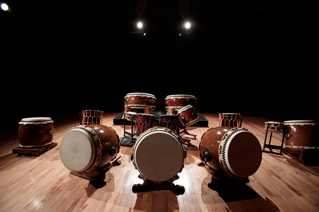 >DISCOVER THE SPIRIT OF TAIKO